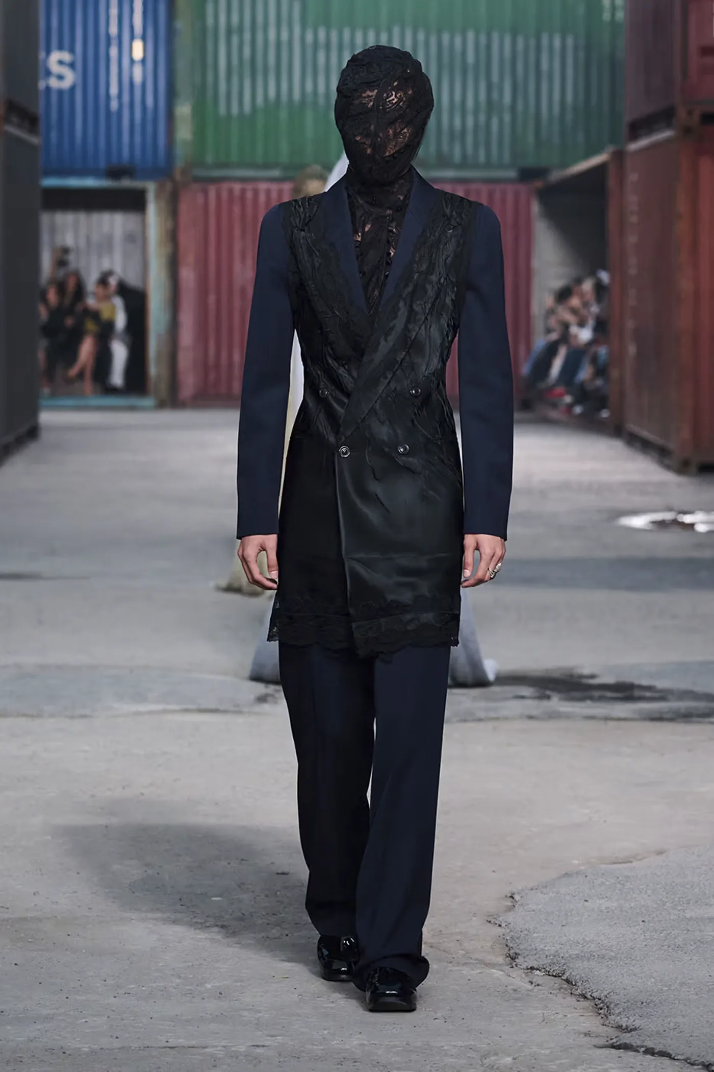 https hypebeast.com image 2026 04 01 maison margiela fw26 shanghai fashion week collection 033 2