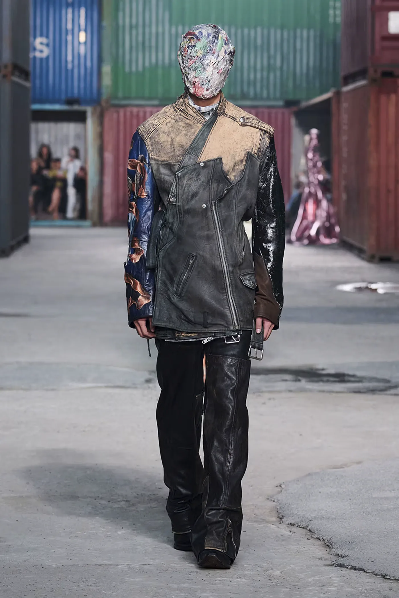 https hypebeast.com image 2026 04 01 maison margiela fw26 shanghai fashion week collection 043 2