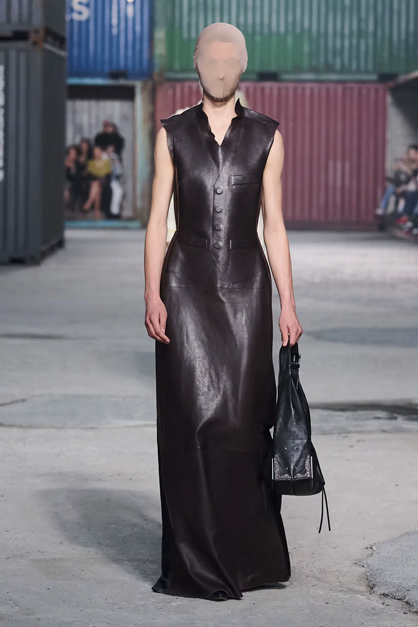 https hypebeast.com image 2026 04 01 maison margiela fw26 shanghai fashion week collection 050 2