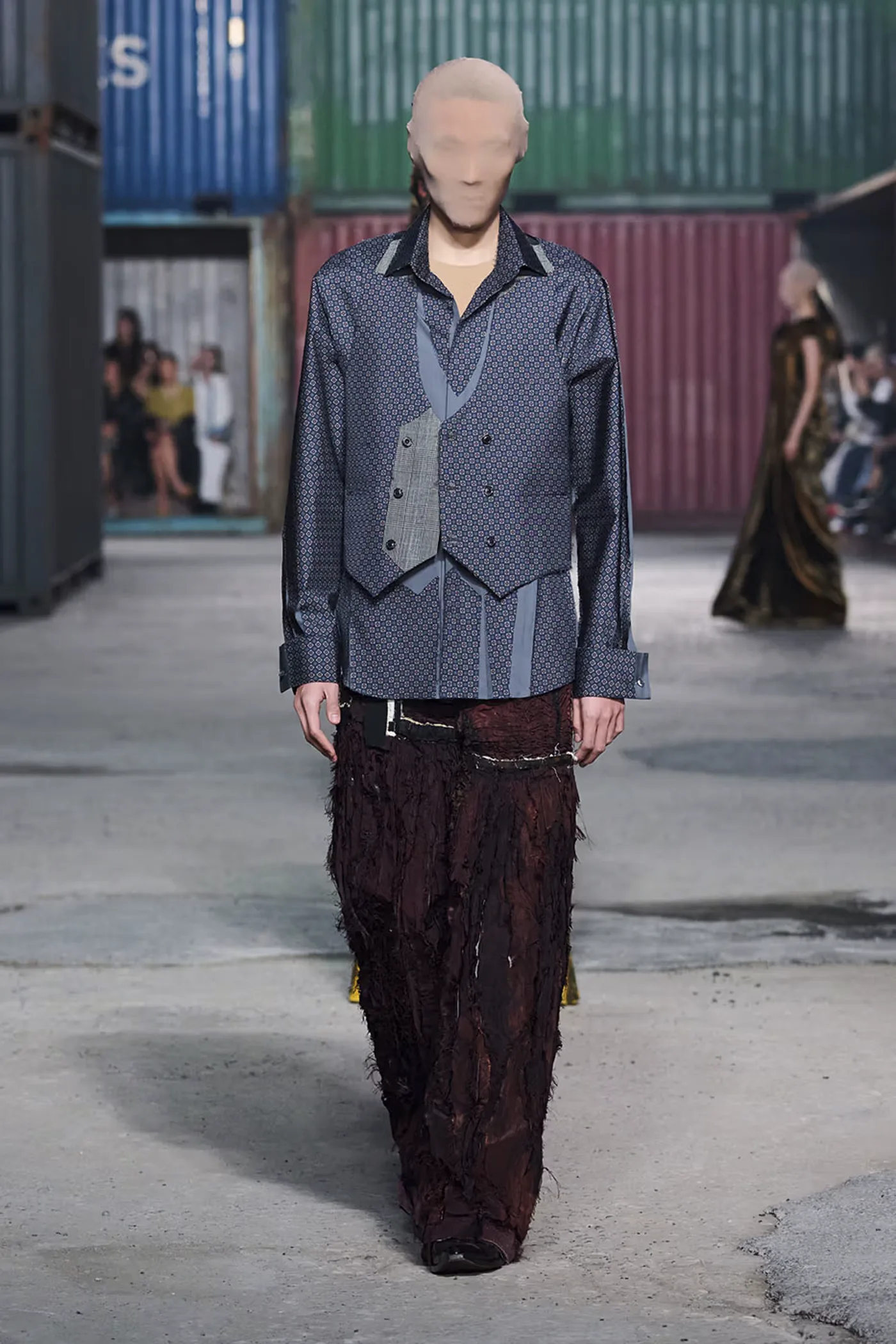 https hypebeast.com image 2026 04 01 maison margiela fw26 shanghai fashion week collection 062 2