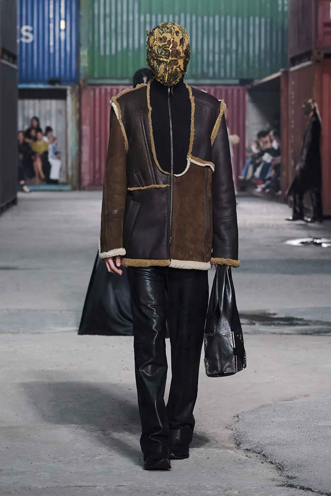 https hypebeast.com image 2026 04 01 maison margiela fw26 shanghai fashion week collection 065 2
