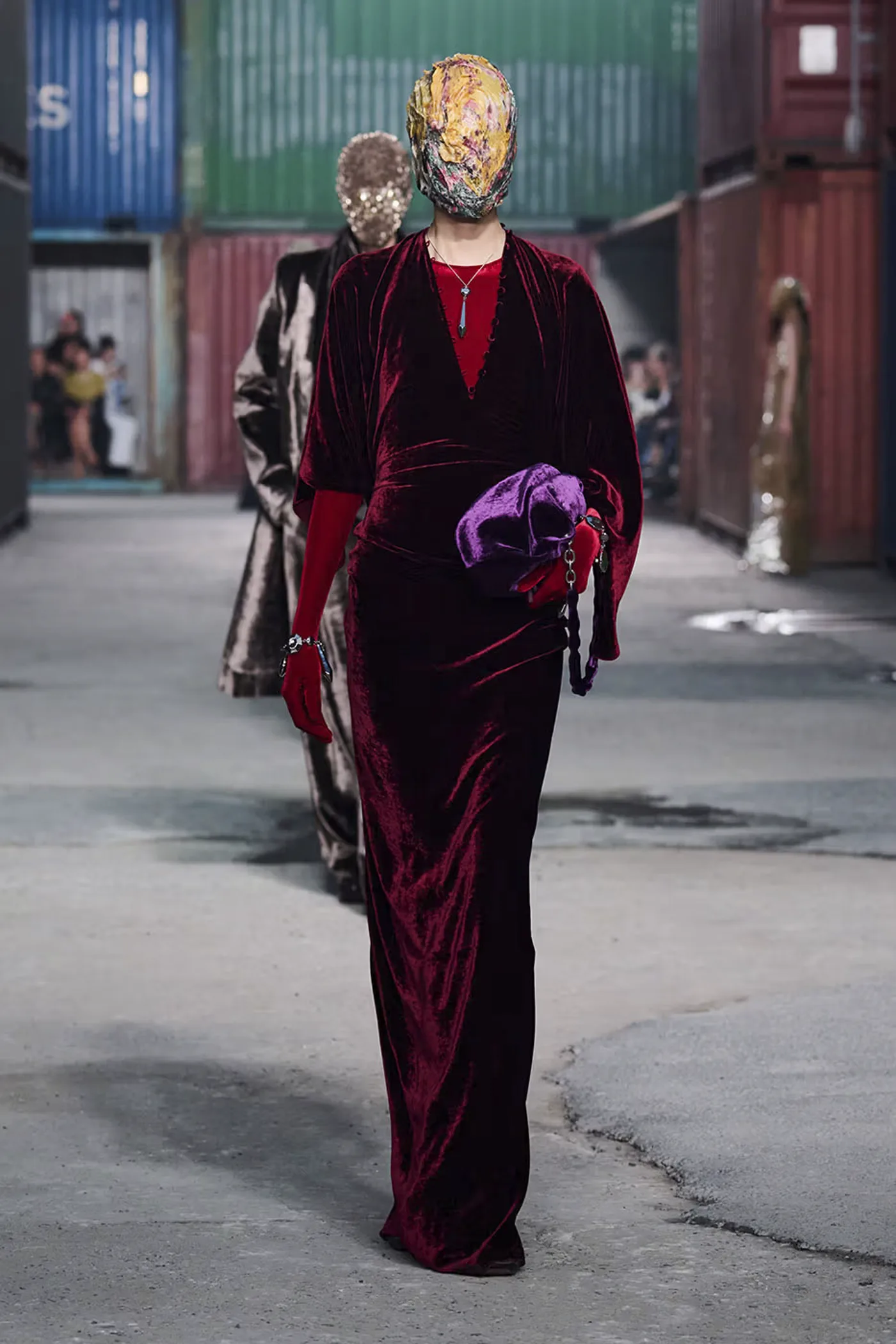 https hypebeast.com image 2026 04 01 maison margiela fw26 shanghai fashion week collection 069 2