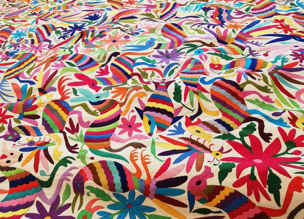 Sulaman Otomi: Warisan Berwarna dari Dataran Tinggi Meksiko