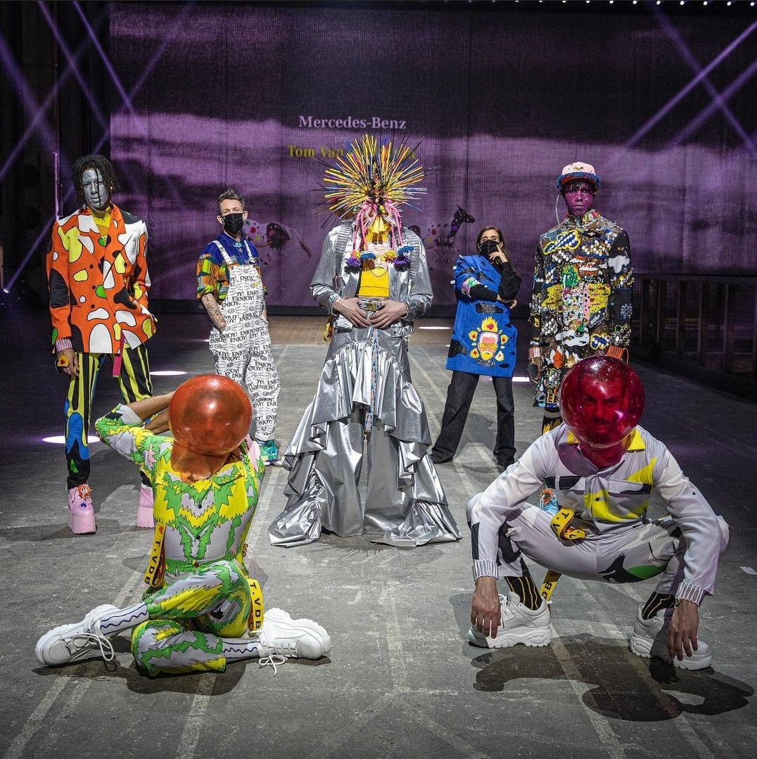 Deskripsi Gambar